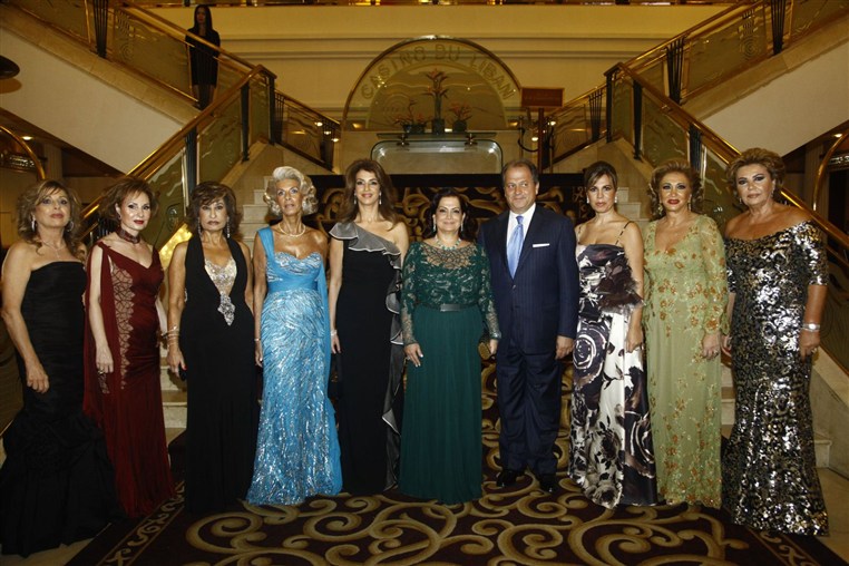 Bal des Debutantes 2012 